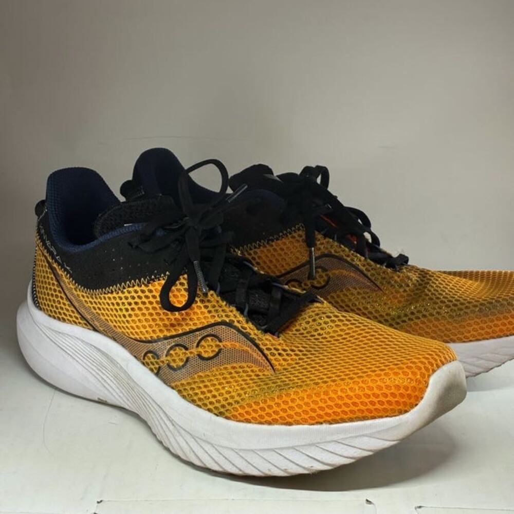 Saucony Kinvara 14‎ Running Shoes Mens 11.5 Finesse Flame Lightweight Mesh